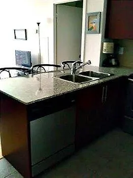 E.S.I Furnished Suites At The Acc Toronto